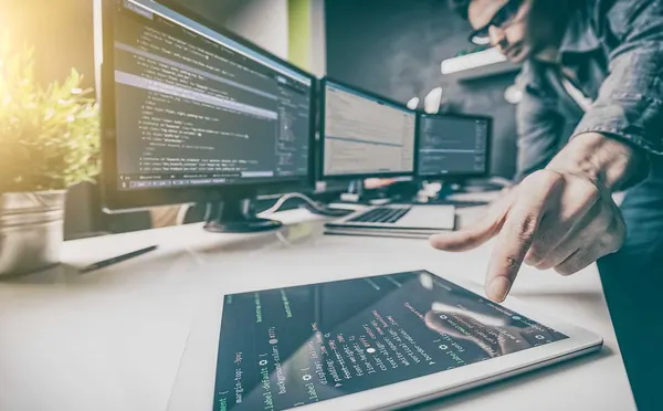 The Top 10 Artificial Intelligence Trends Everyone Should Be Watching