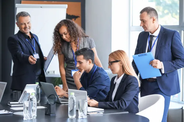 Business Continuity vs Disaster Recovery | 5 Key Differences